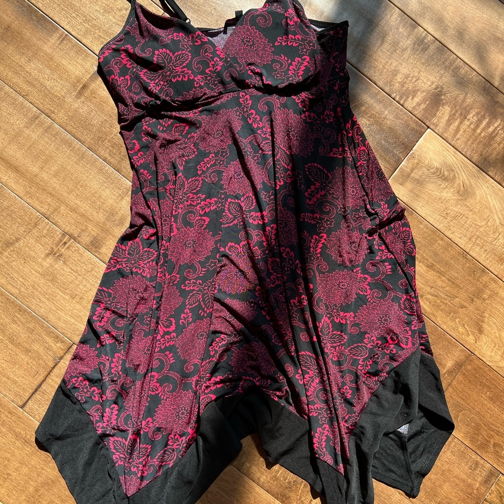 NWOT women’s CANDY COUTURE black & red dress or beach cover-up SUPER stretchy M